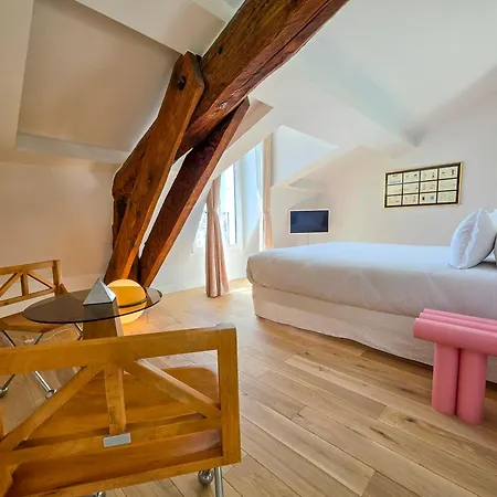 Hotel L'Orque Bleue-2